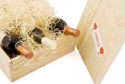 http://winetastingguy.com/wp-content/uploads/2008/12/shippingwinebox.jpg